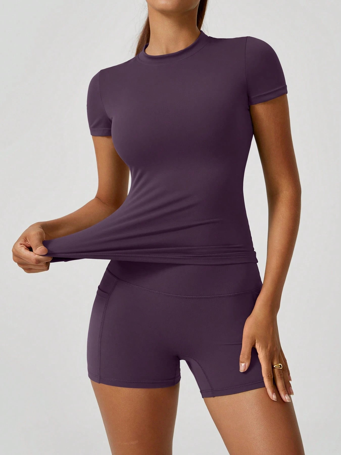Short-sleeve studio coordinated set The Quiet & Co. — front view coordinated tone — Purple