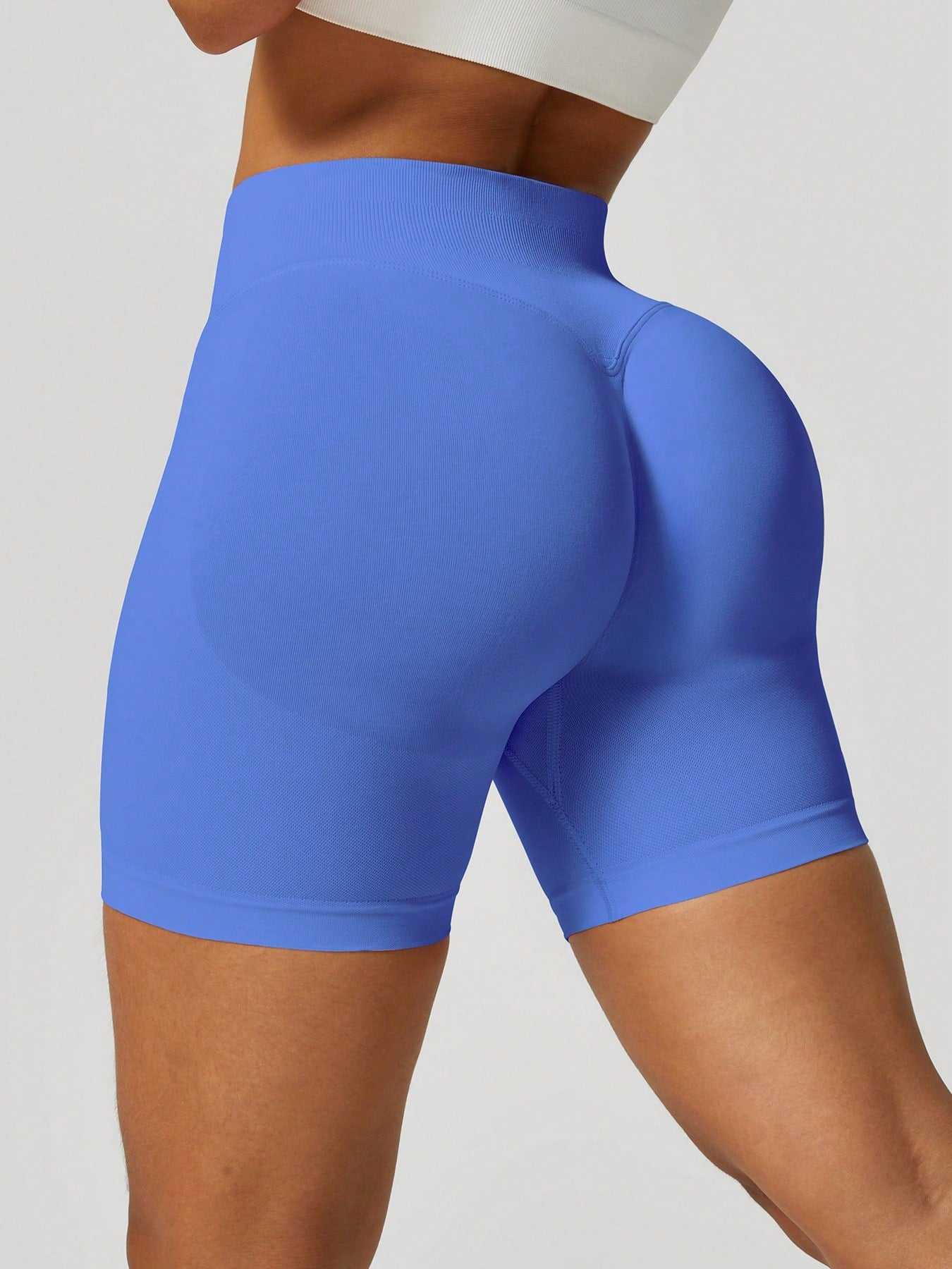 Sculpt high-rise seamless shorts The Quiet & Co. — back view natural shape — Royal Blue