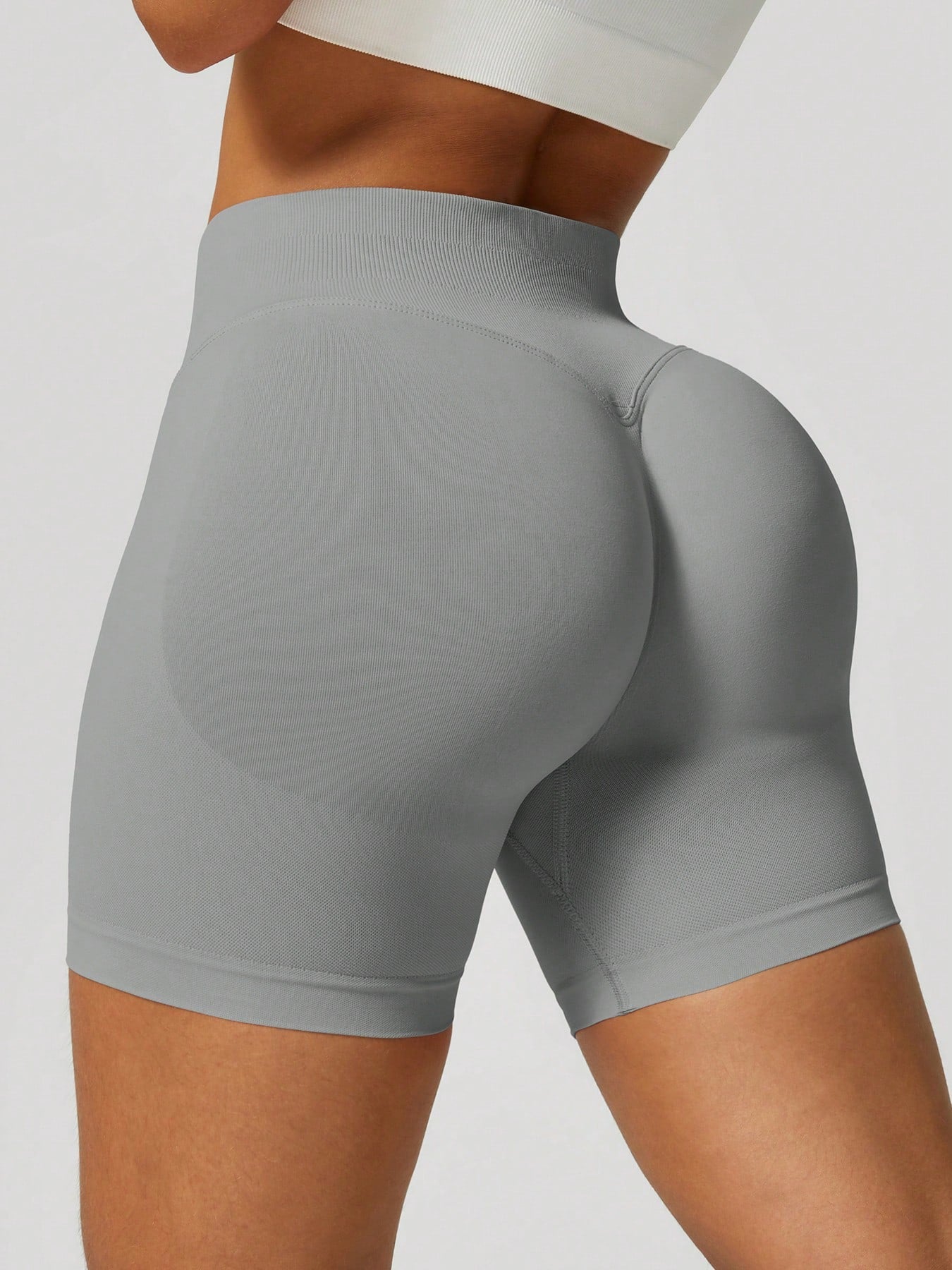 Sculpt high-rise seamless shorts The Quiet & Co. — back view natural shape — Grey