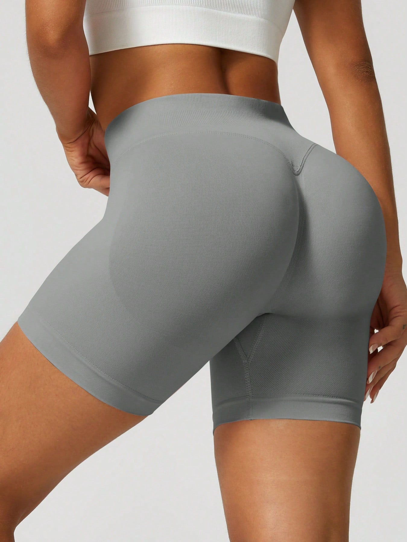 Sculpt high-rise seamless shorts The Quiet & Co. — back view natural shape — Grey